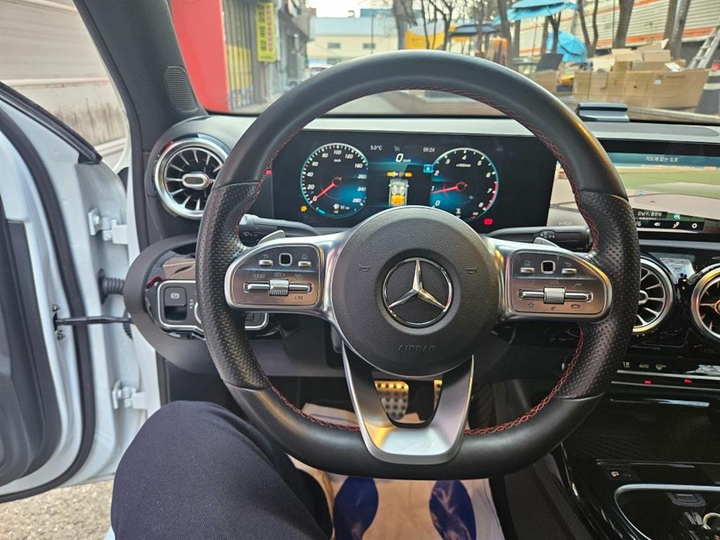 Mercedes Benz A Class - Vista 5