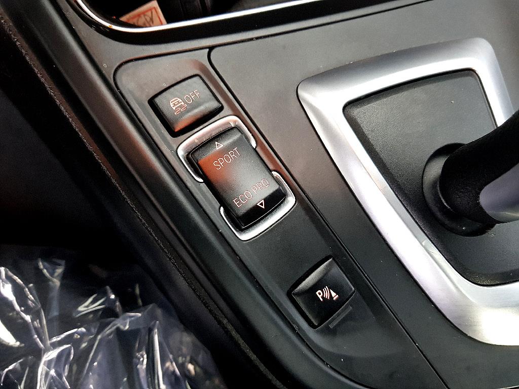 BMW 3 series 2014 Negro - Importación desde Corea - HF Imports Iquique - Foto 13