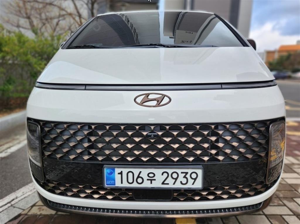 HYUNDAI Staria 2021 Blanco - Importación desde Corea - HF Imports Iquique - Foto 1