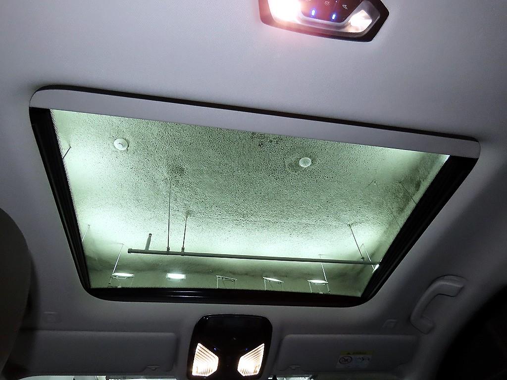 BMW 3 series 2020 Gris - Importación desde Corea - HF Imports Iquique - Foto 18