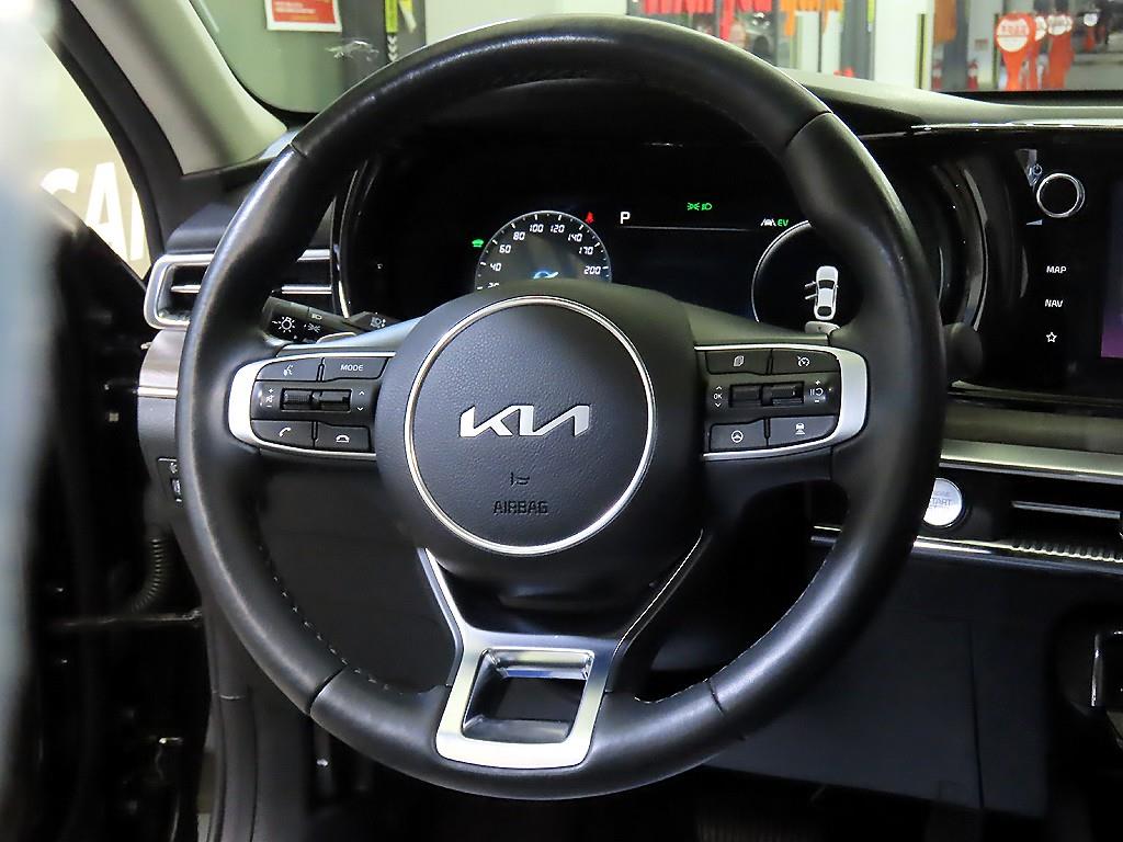 KIA K5 - Vista 8