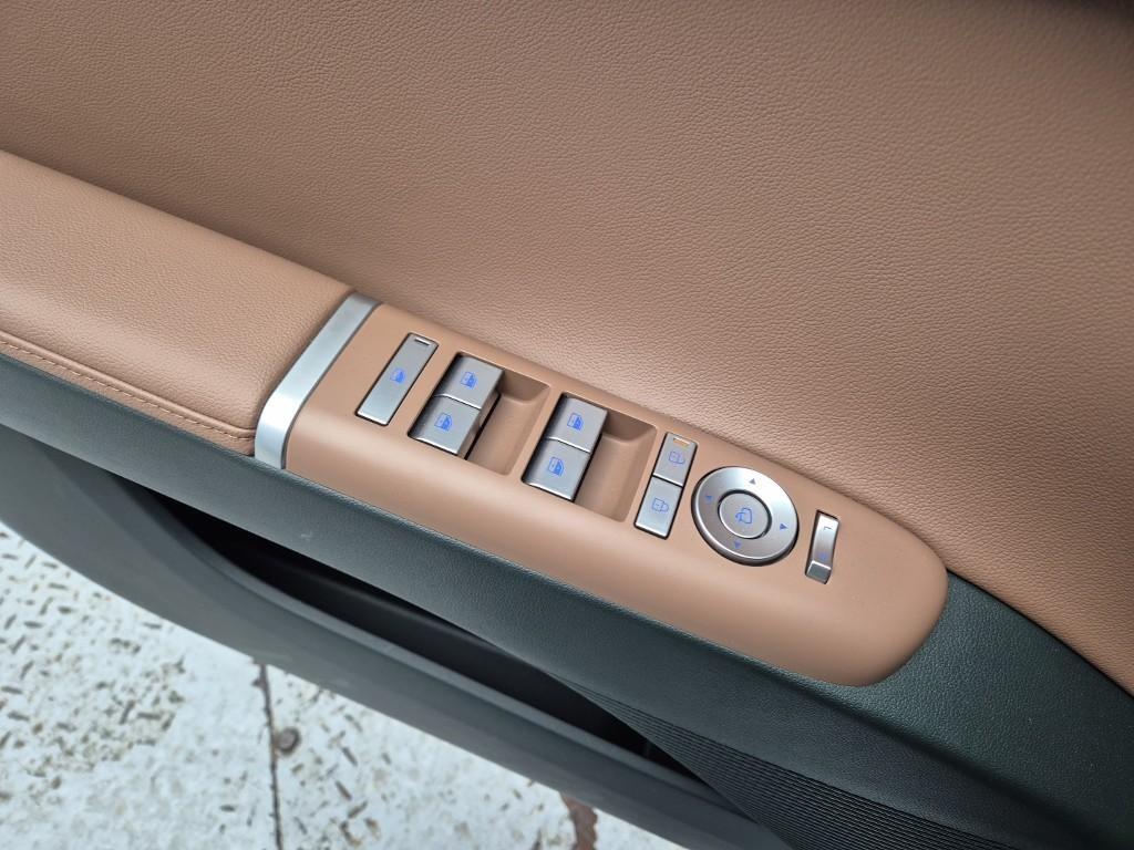 HYUNDAI Grandeur 2025 Blanco - Importación desde Corea - HF Imports Iquique - Foto 18