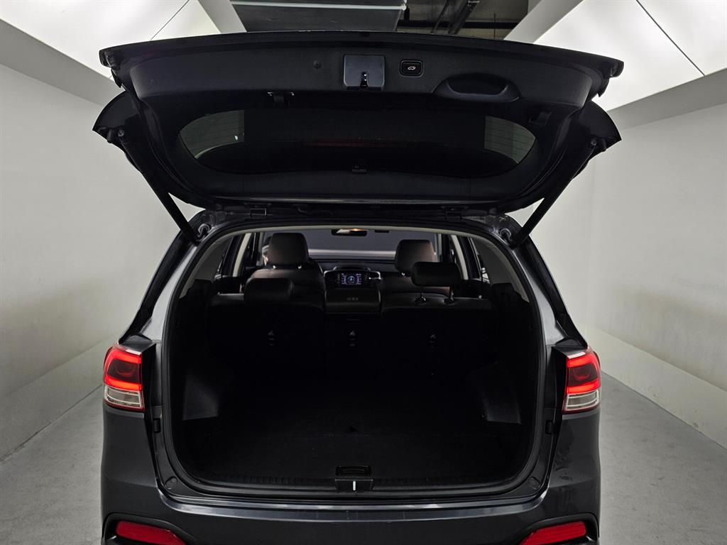 KIA Sorento 2015 Gris - Importación desde Corea - HF Imports Iquique - Foto 20