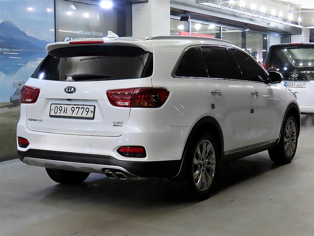 KIA Sorento - Vista 4