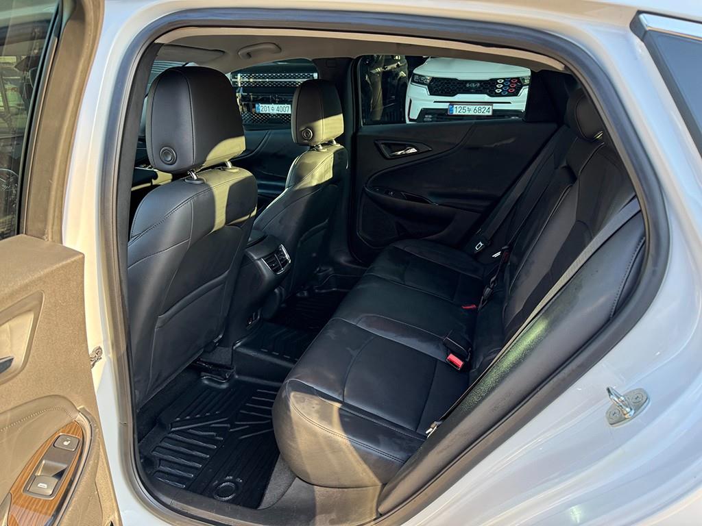 Chevrolet Malibu - Vista 7