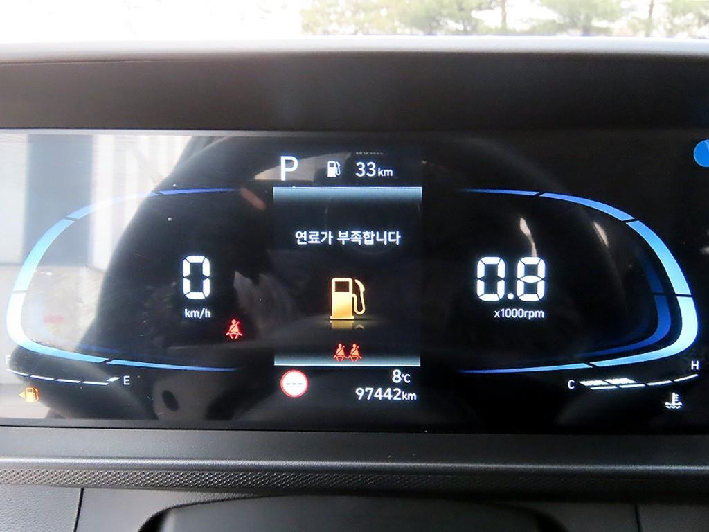 HYUNDAI Casper - Vista 12