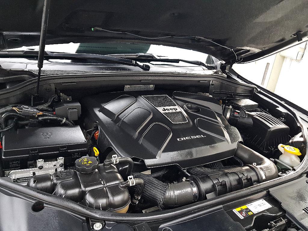 Jeep Cherokee - Vista 6