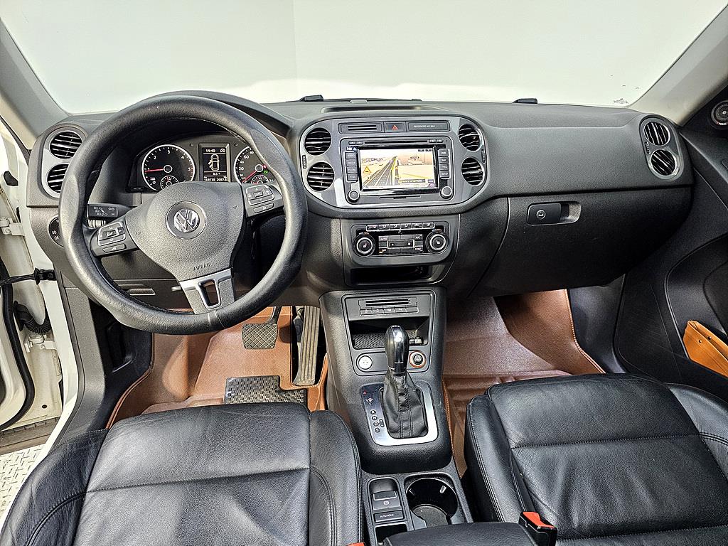 Volkswagen Tiguan - Vista 5