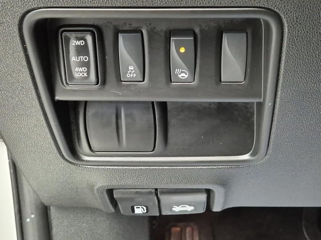 SAMSUNG QM6 - Vista 11