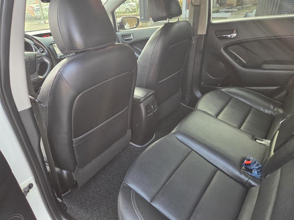 KIA K3 2015 Blanco - Importación desde Corea - HF Imports Iquique - Foto 14