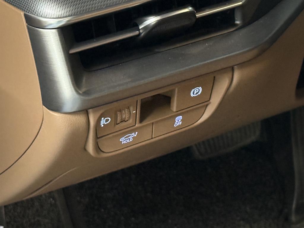 HYUNDAI Grandeur - Vista 10