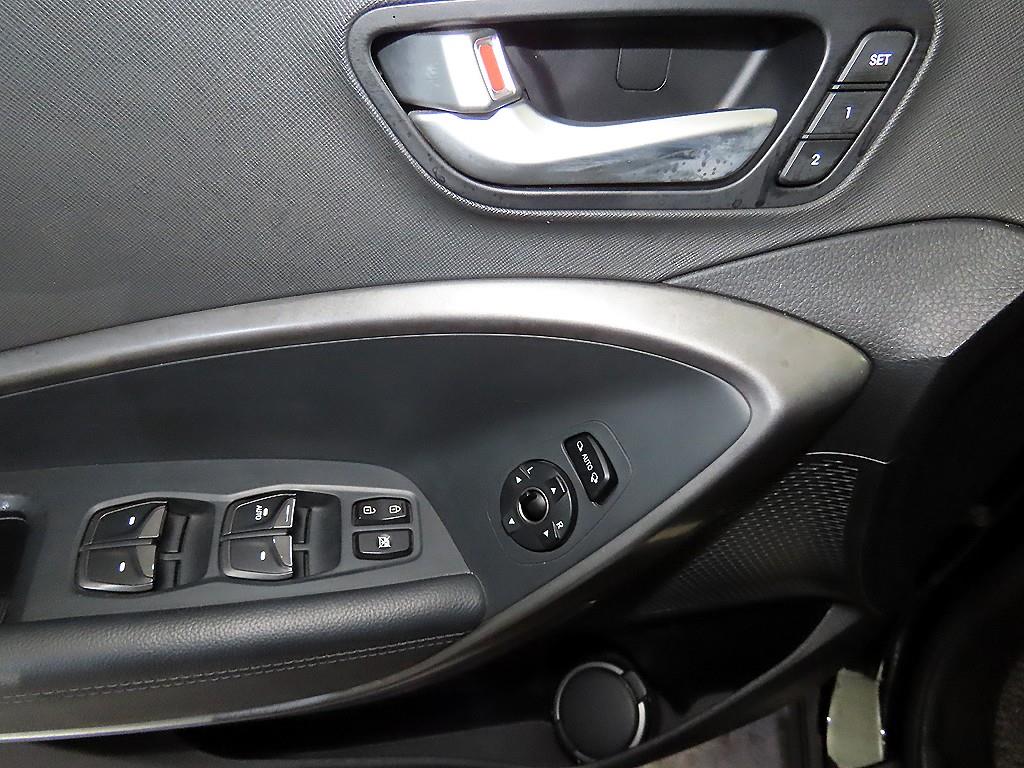 HYUNDAI Santa Fe 2016 Negro - Importación desde Corea - HF Imports Iquique - Foto 14