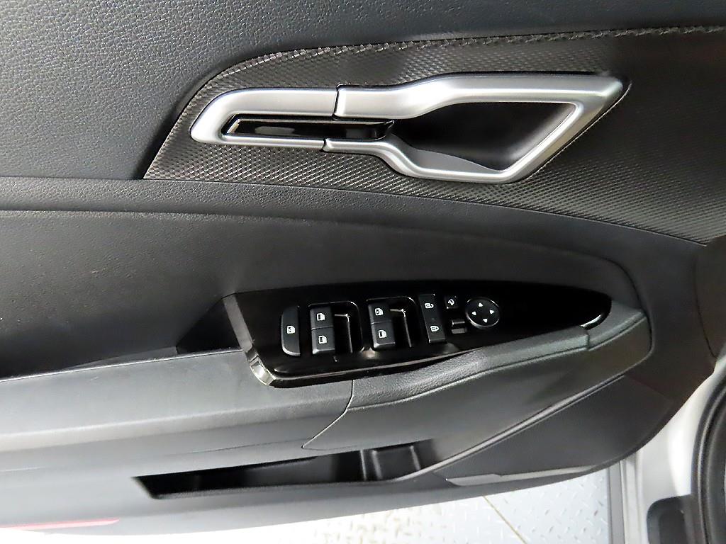 KIA Sportage - Vista 11