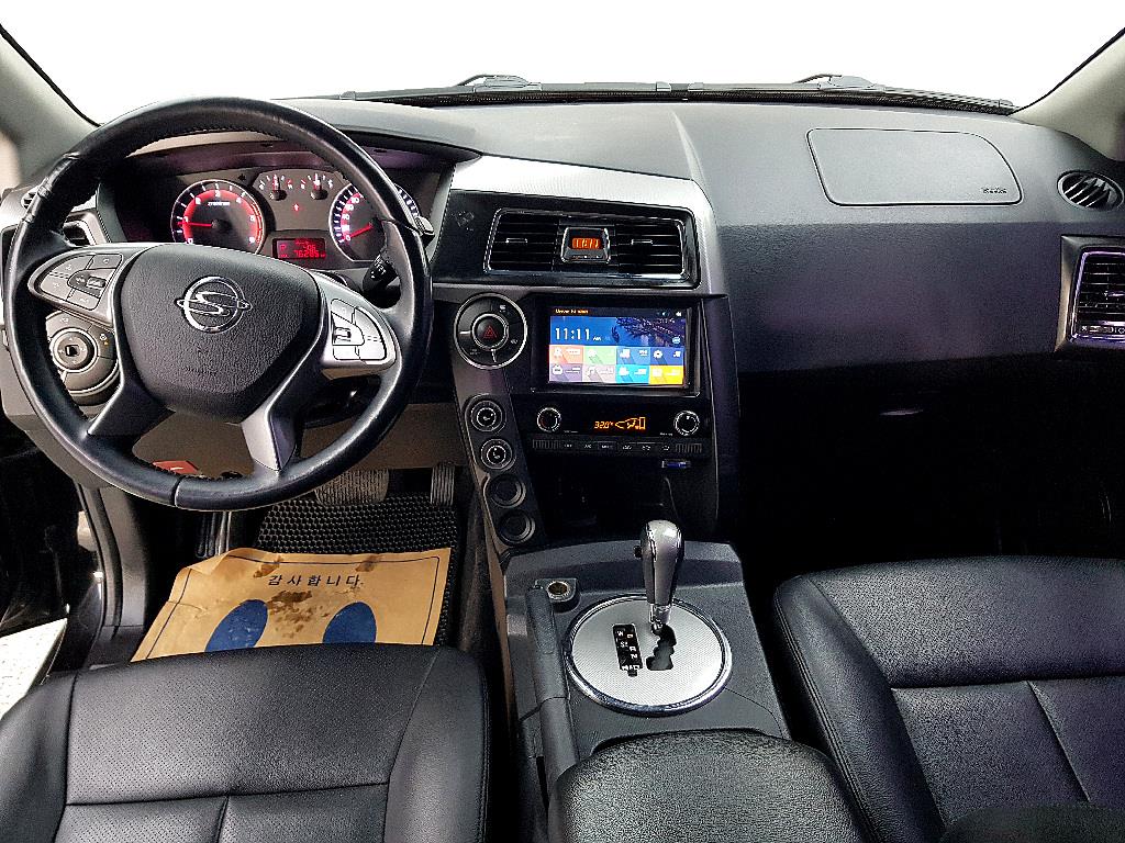 Ssangyong Korando - Vista 5
