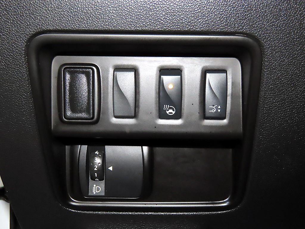 SAMSUNG QM6 2020 Blanco - Importación desde Corea - HF Imports Iquique - Foto 13