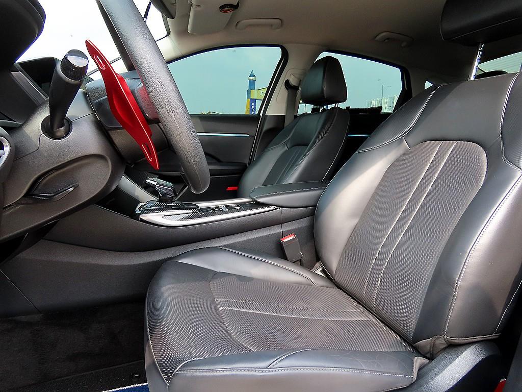 HYUNDAI Sonata - Vista 5