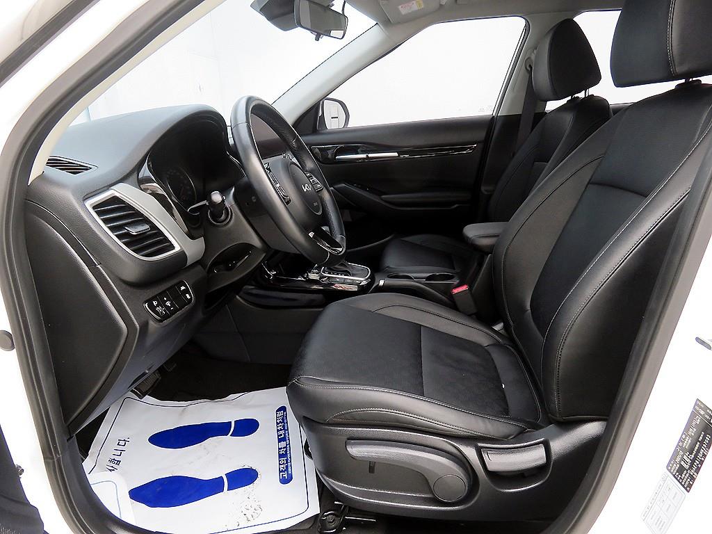 KIA Seltos - Vista 6