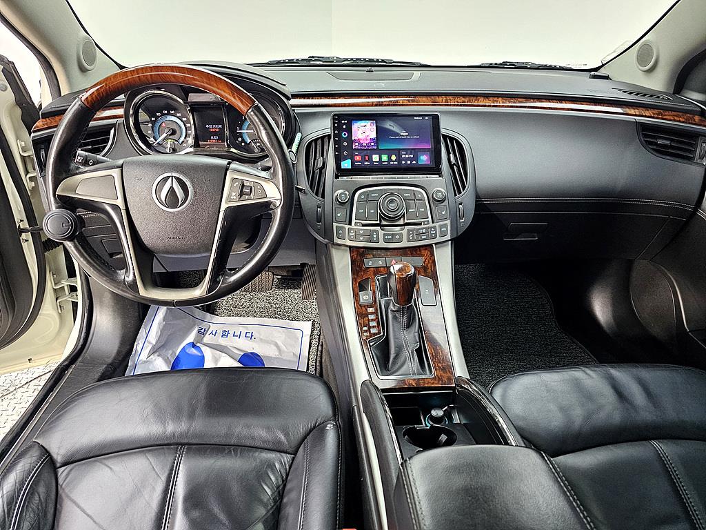 DAEWOO Alpheon - Vista 5