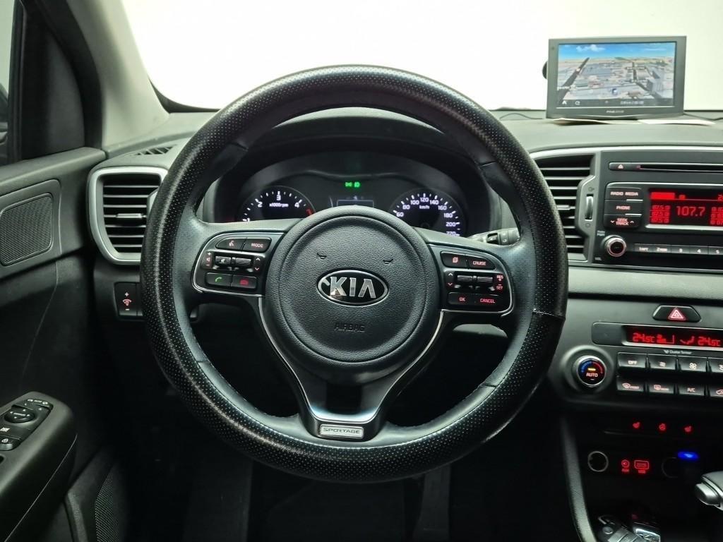 KIA Sportage - Vista 11