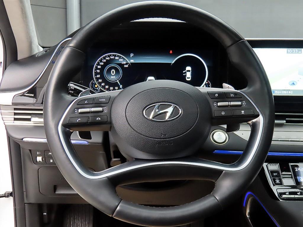 HYUNDAI Grandeur - Vista 9