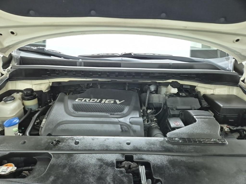 KIA Carnival - Vista 5