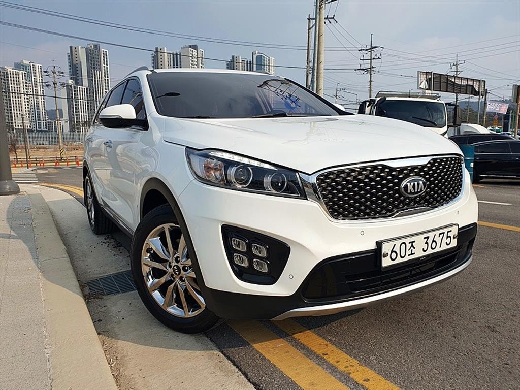 KIA Sorento 2017 Blanco - Importación desde Corea - HF Imports Iquique - Foto 1