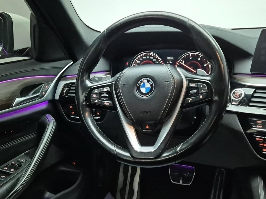 BMW 5 Series - Vista 9