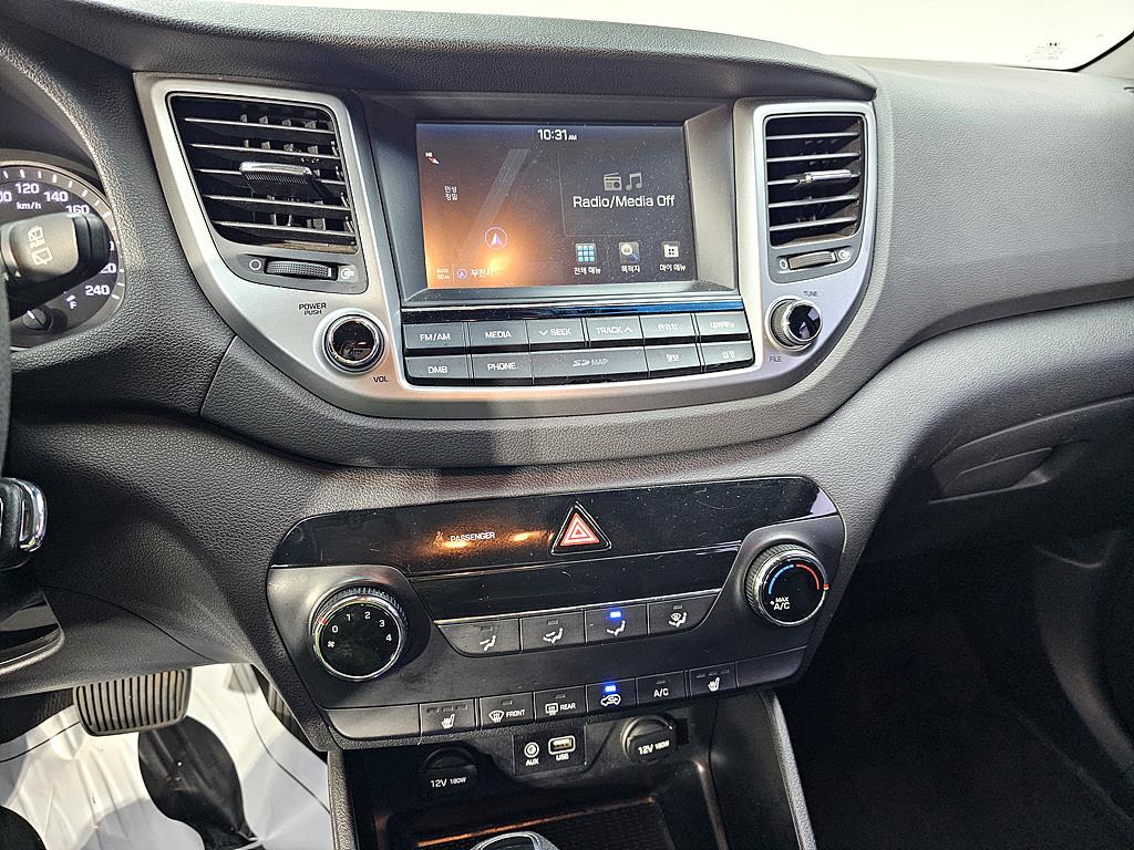 HYUNDAI Tucson 2016 Gris - Importación desde Corea - HF Imports Iquique - Foto 15