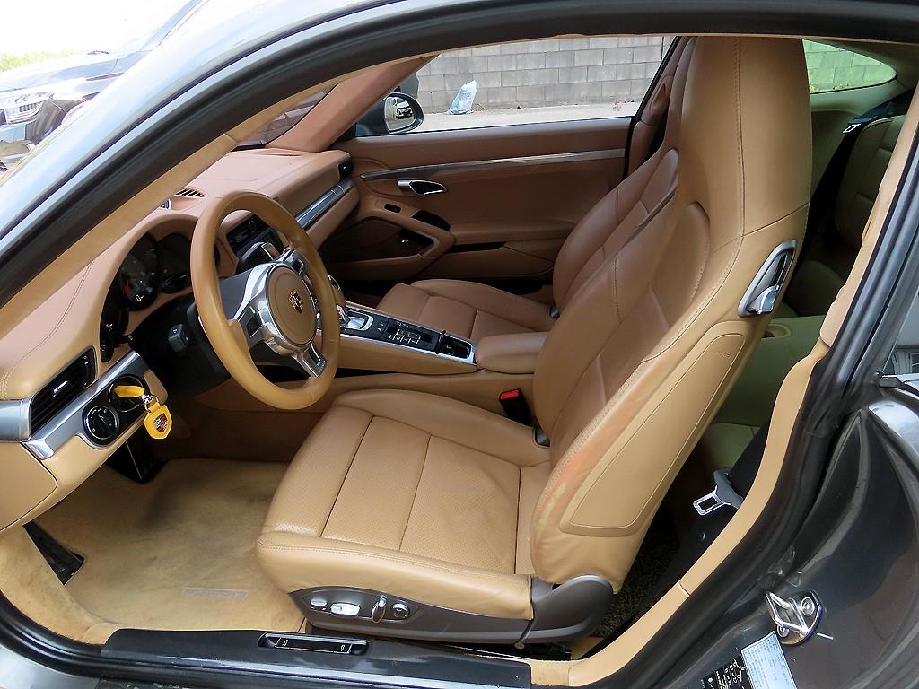 Porsche 911 - Vista 5