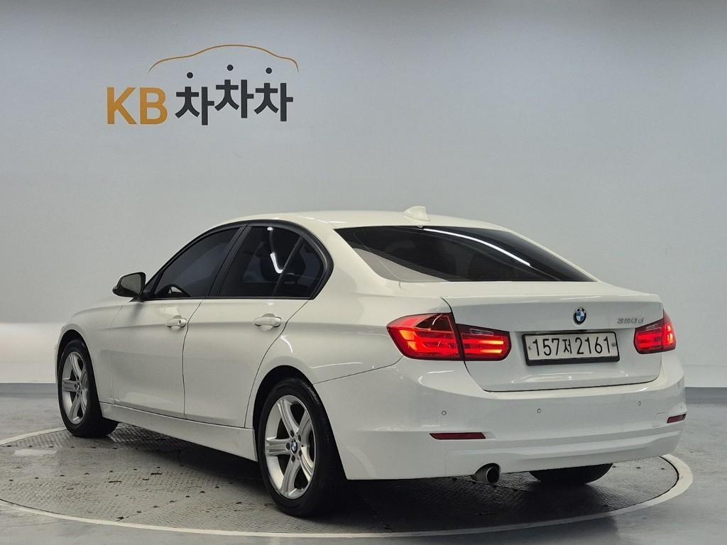 BMW 3 series - Vista 4