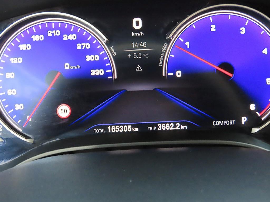 BMW 5 Series - Vista 11