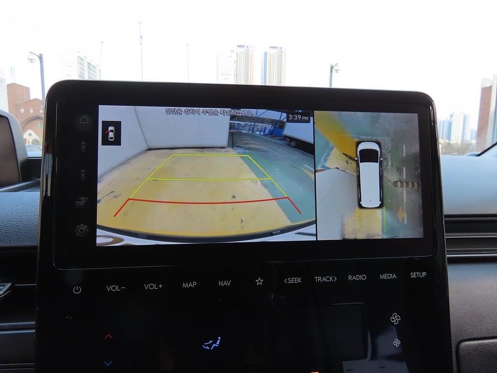 HYUNDAI Staria - Vista 12