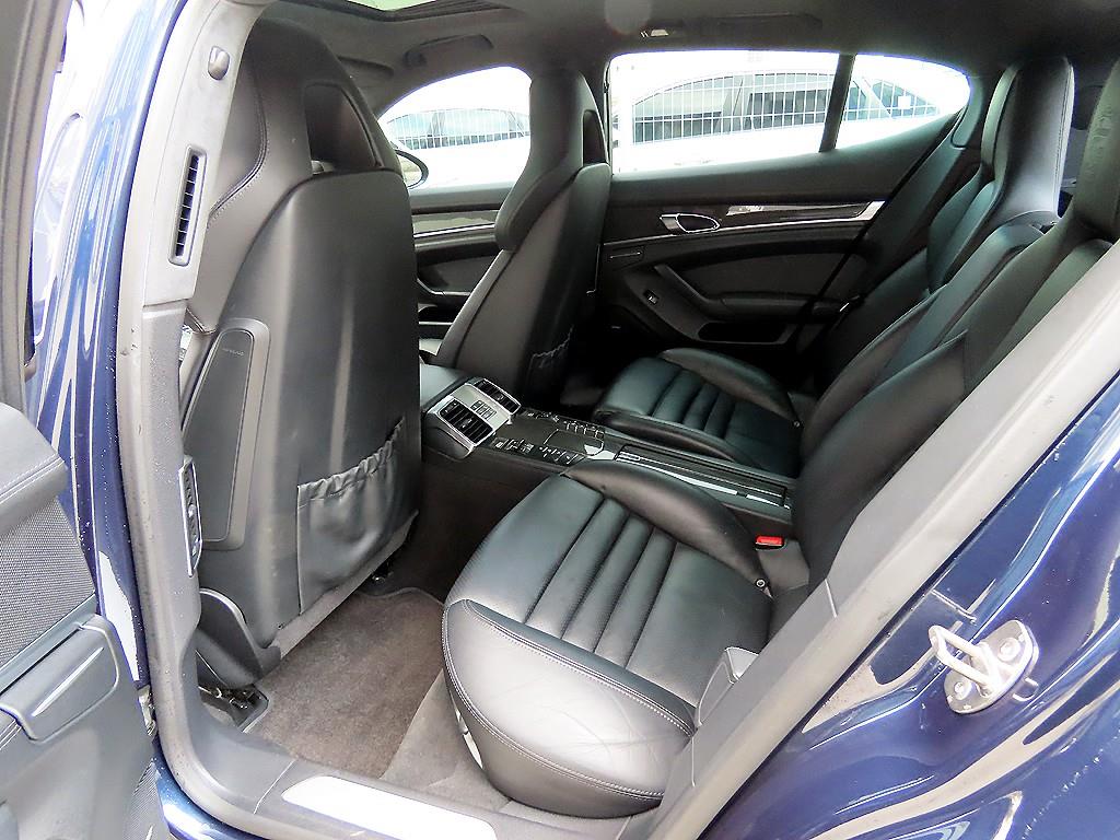 Porsche Panamera - Vista 6