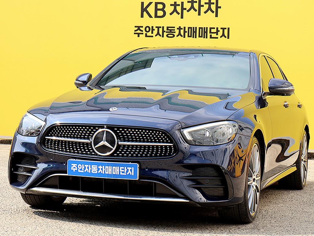 Mercedes Benz E class - Vista 3