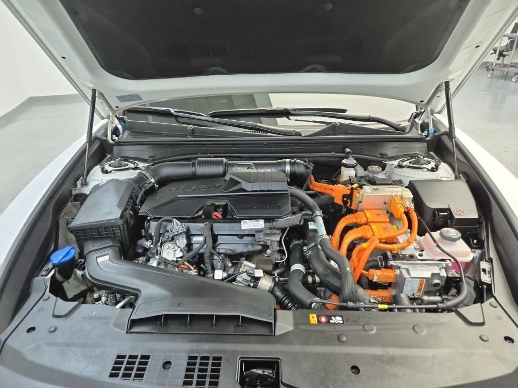 HYUNDAI Grandeur - Vista 5