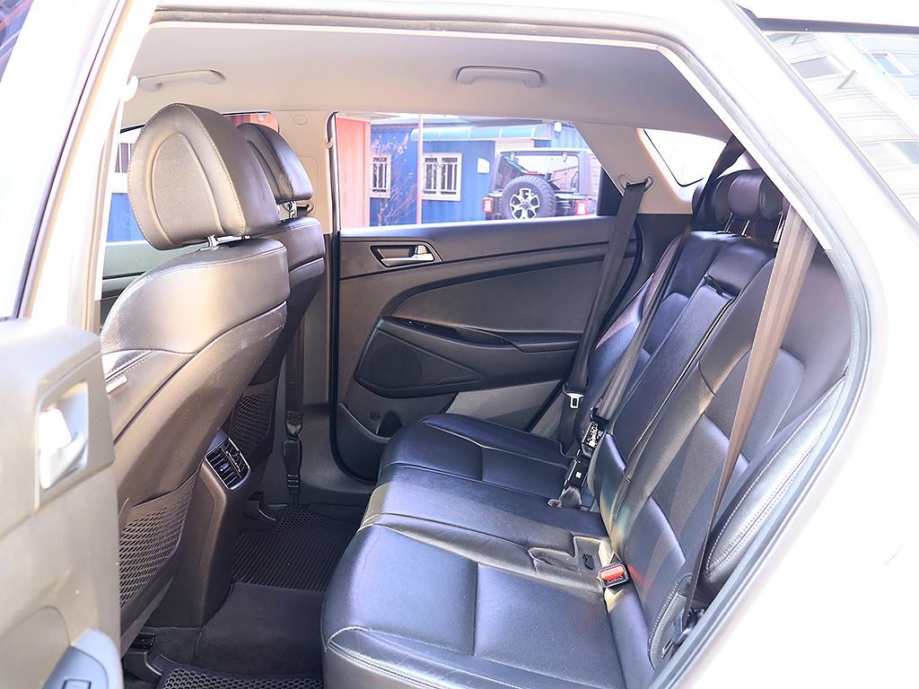 HYUNDAI Tucson 2017 Blanco - Importación desde Corea - HF Imports Iquique - Foto 12