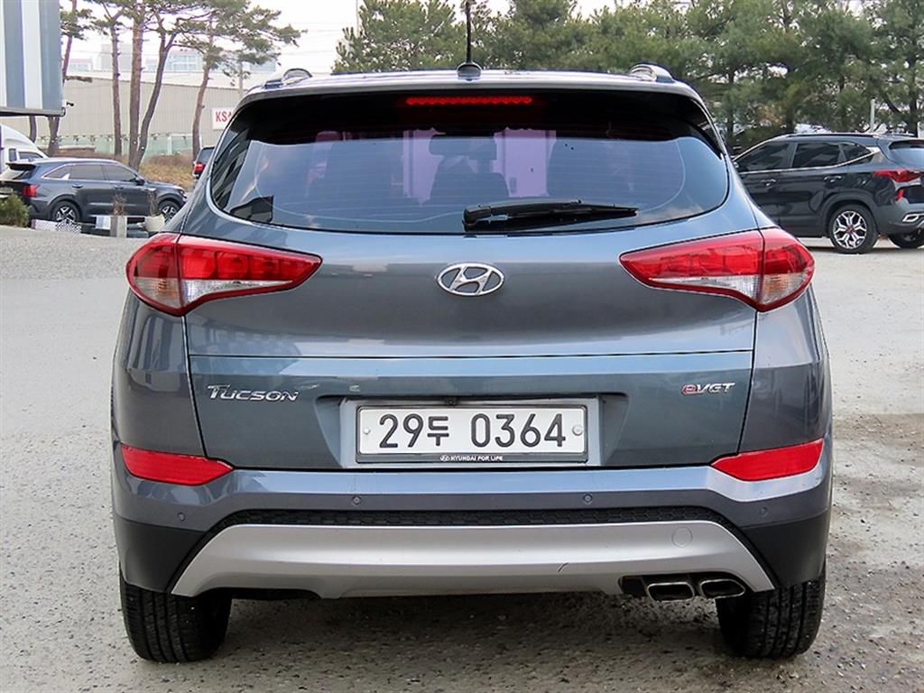 HYUNDAI Tucson - Vista 4