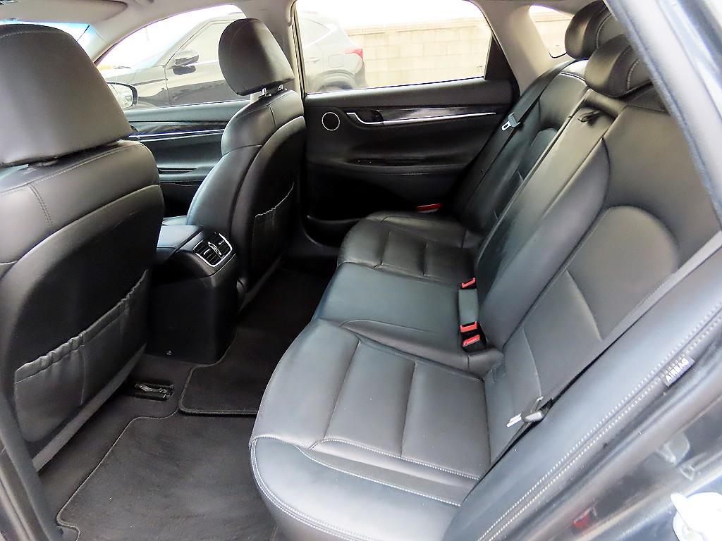 HYUNDAI Grandeur - Vista 6