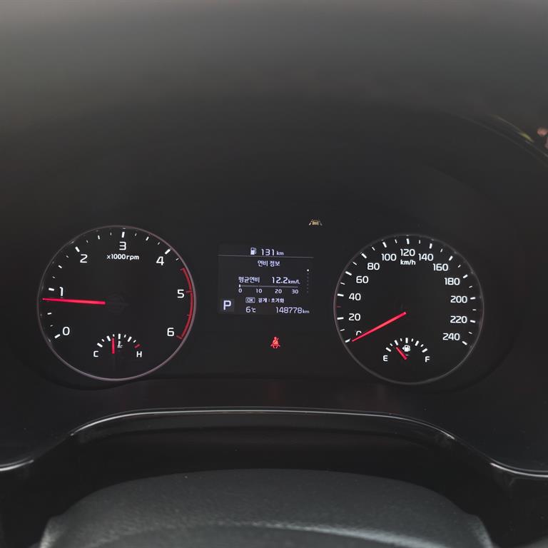 KIA Seltos - Vista 10