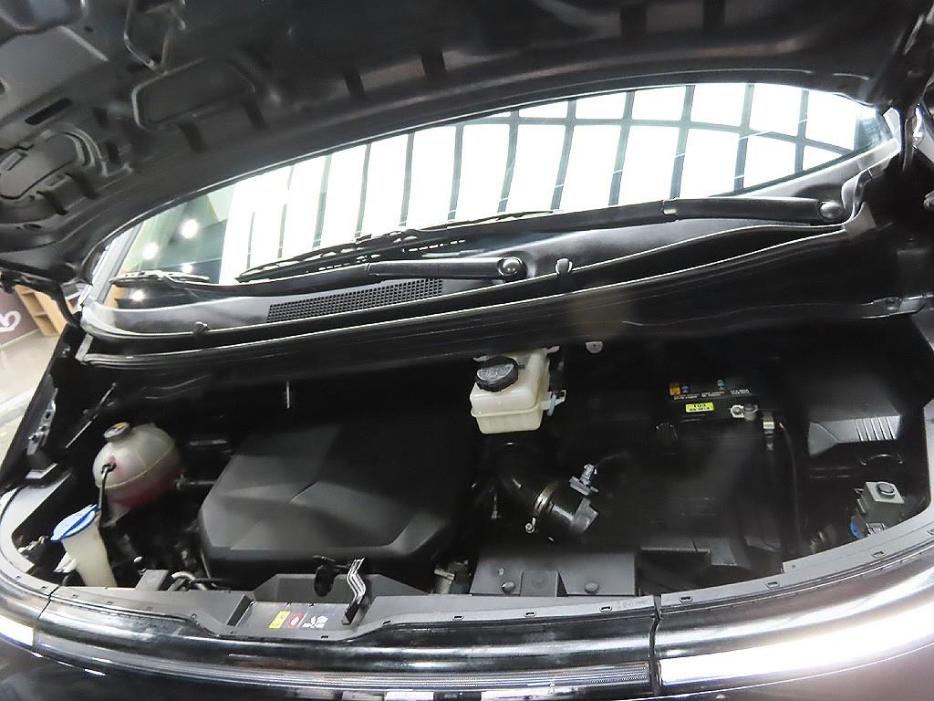 HYUNDAI Staria 2023 Negro - Importación desde Corea - HF Imports Iquique - Foto 7