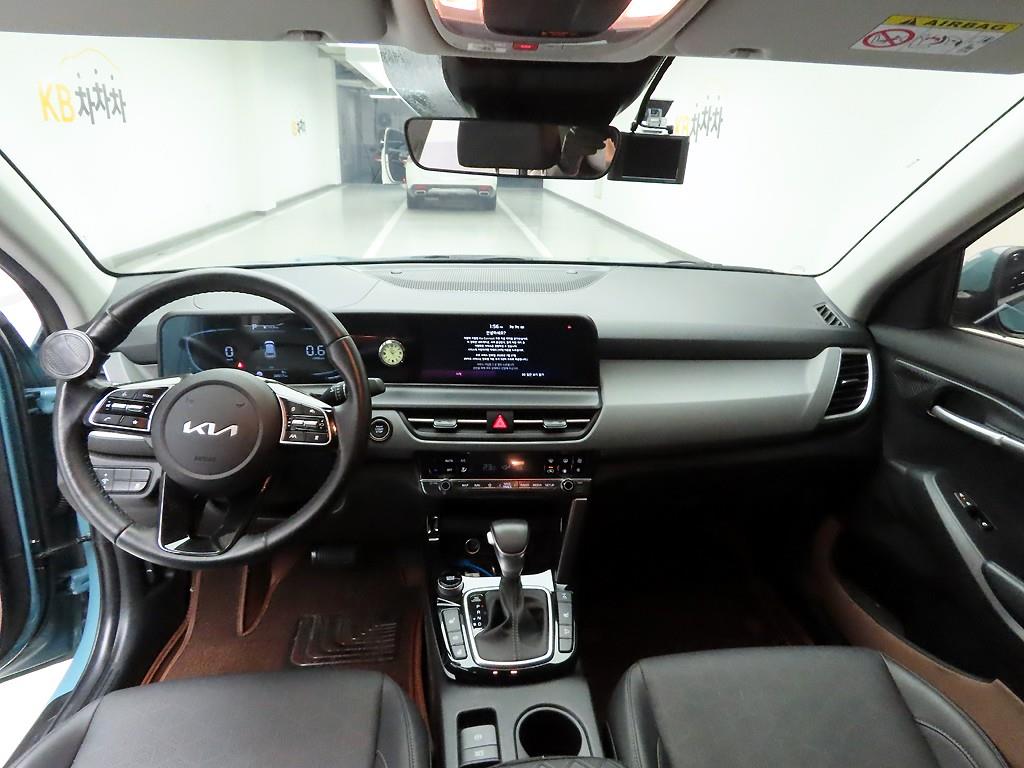 KIA Seltos - Vista 6