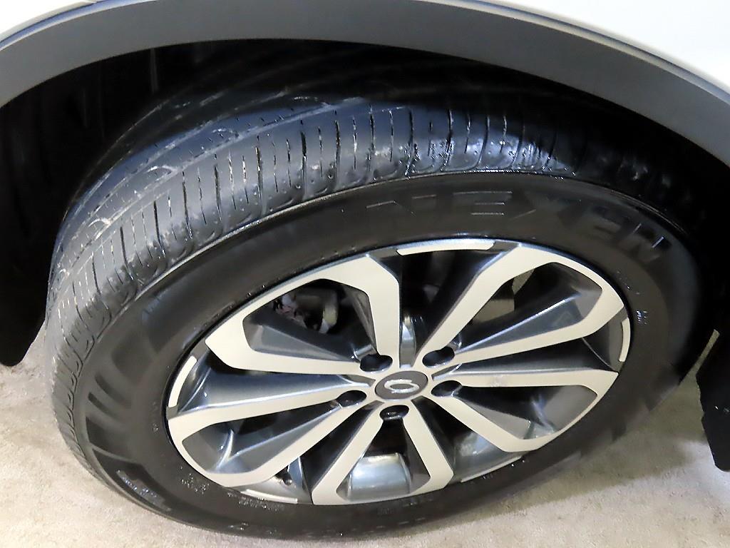 SAMSUNG QM6 2022 Blanco - Importación desde Corea - HF Imports Iquique - Foto 20