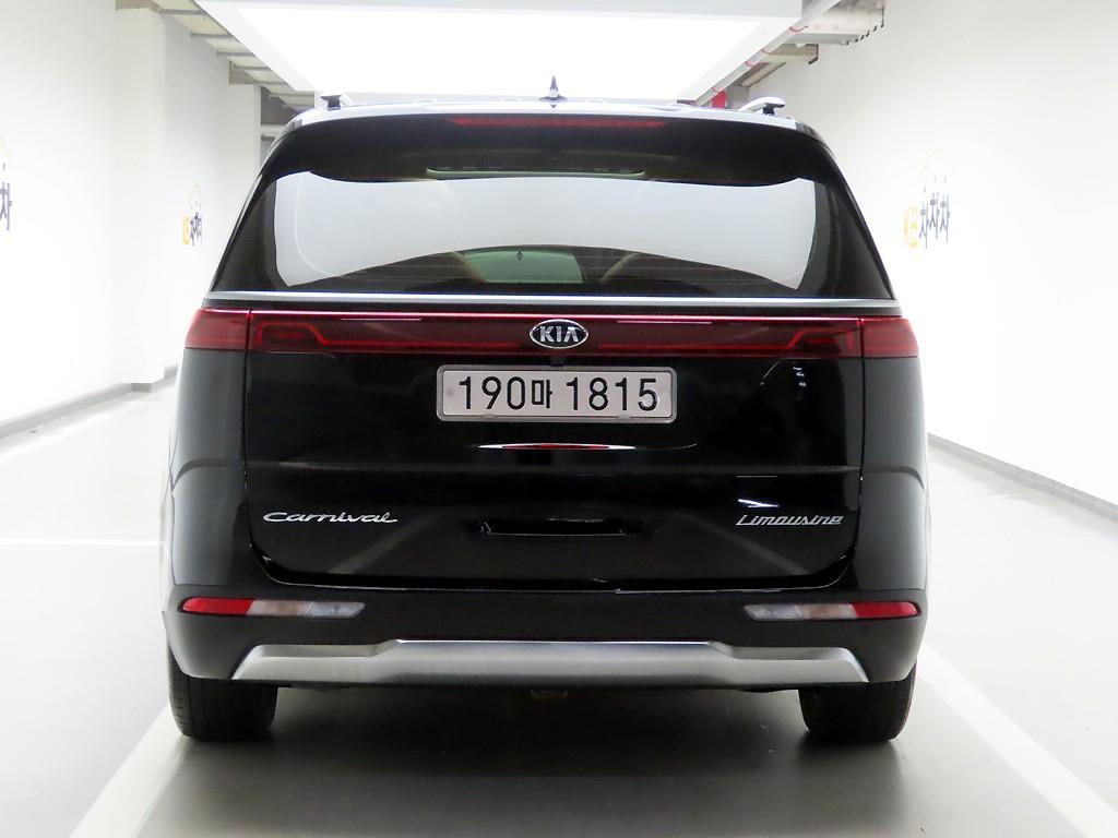 KIA Carnival - Vista 3