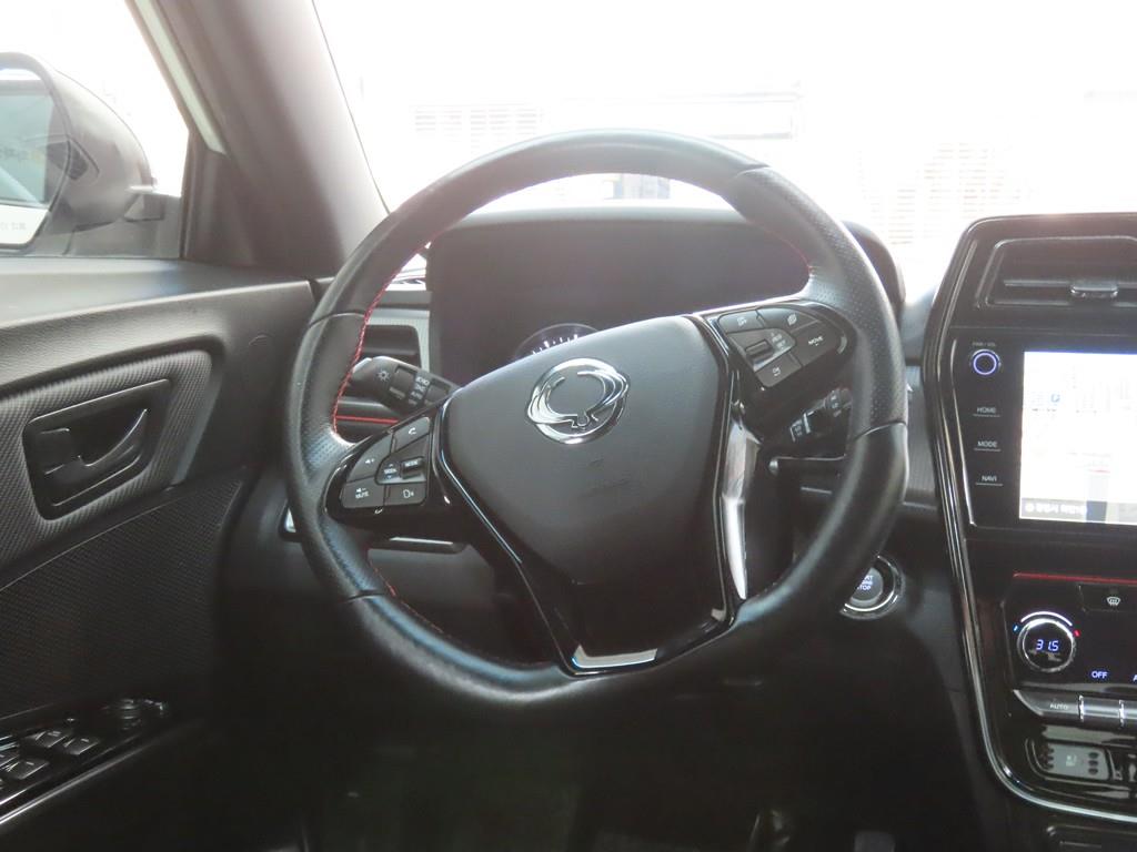 Ssangyong Tivoli 2021 Blanco - Importación desde Corea - HF Imports Iquique - Foto 18