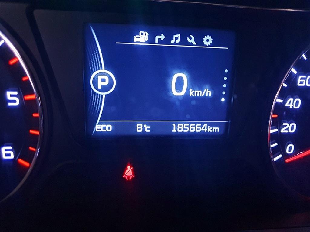 KIA Sorento - Vista 11