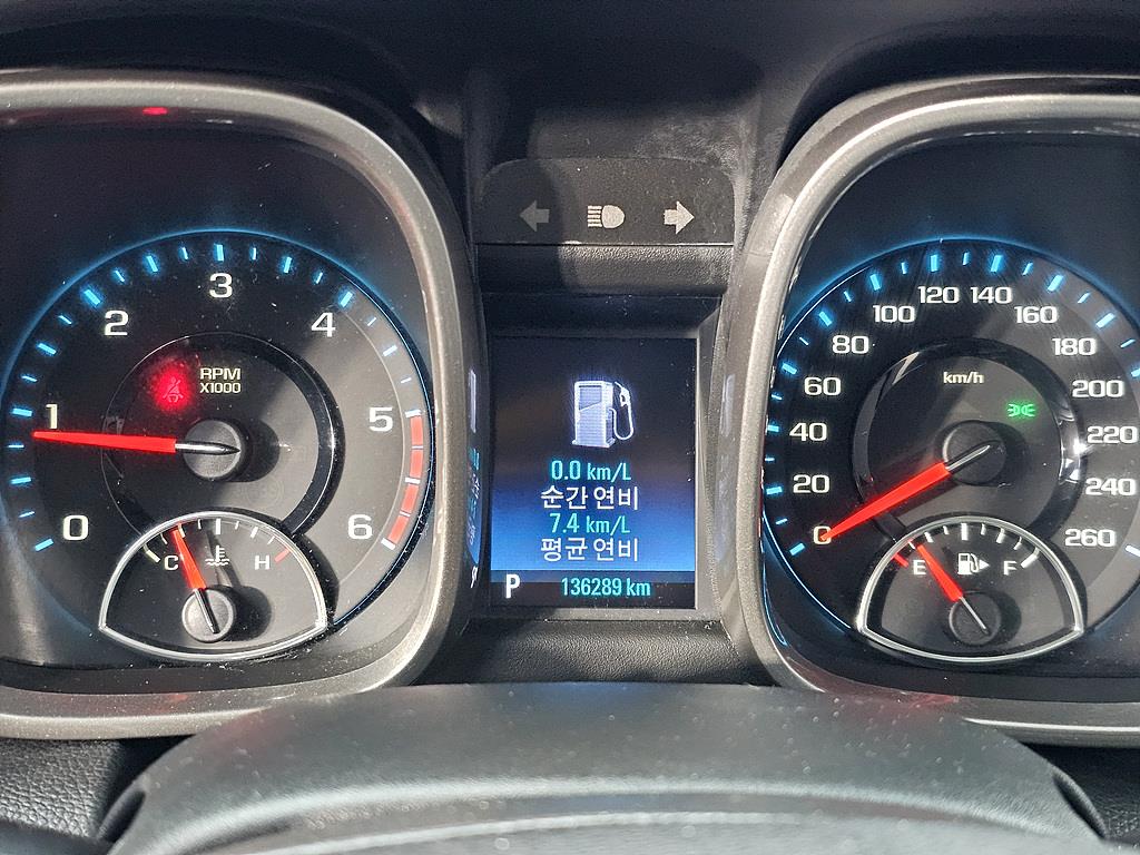 Chevrolet Malibu - Vista 6