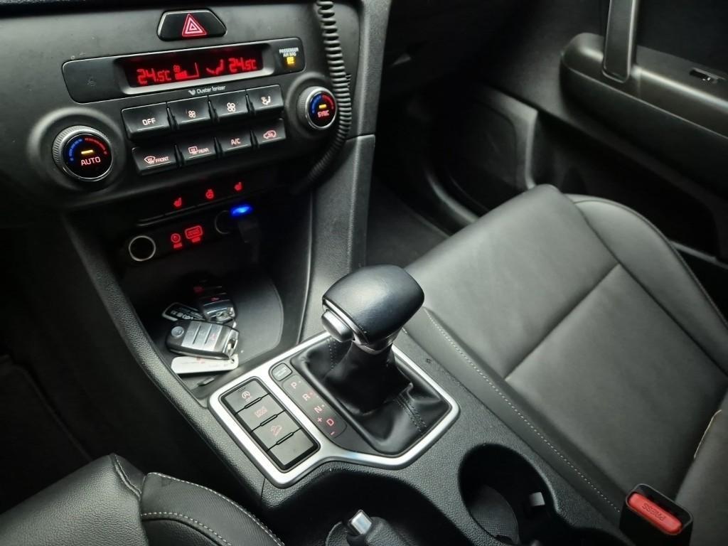 KIA Sportage 2018 Azul - Importación desde Corea - HF Imports Iquique - Foto 16