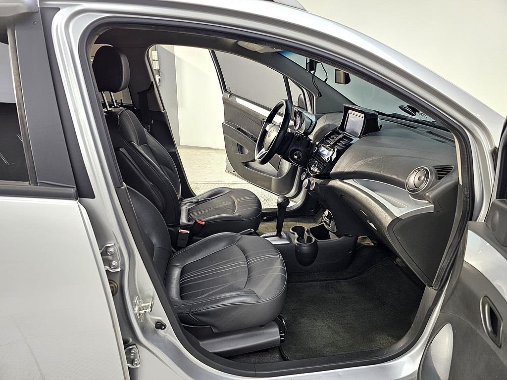 Chevrolet Spark - Vista 10