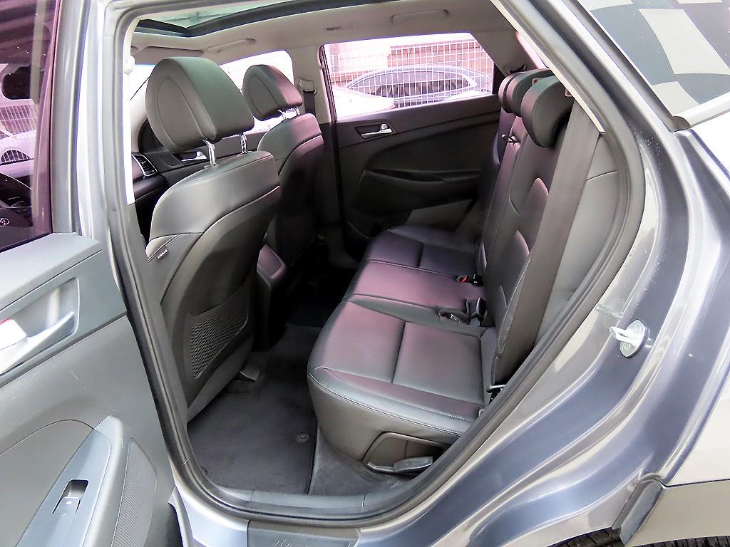 HYUNDAI Tucson - Vista 6