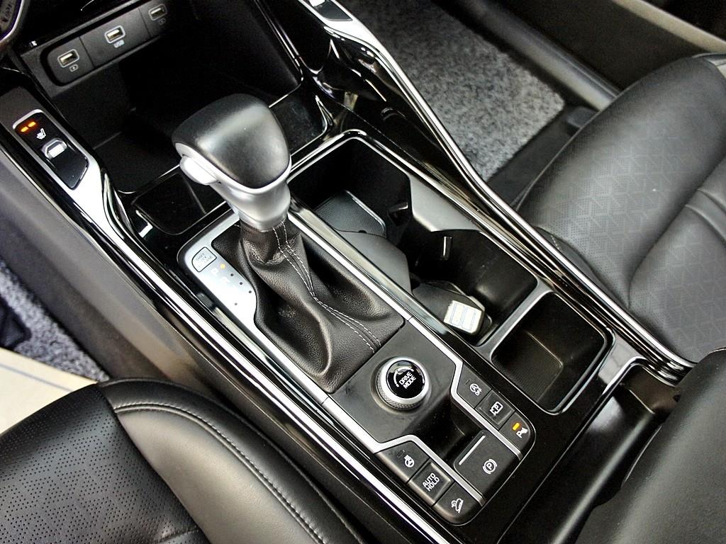 KIA Sorento 2022 Gris - Importación desde Corea - HF Imports Iquique - Foto 11